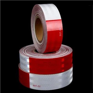 סרט טריילר אדום ולבן