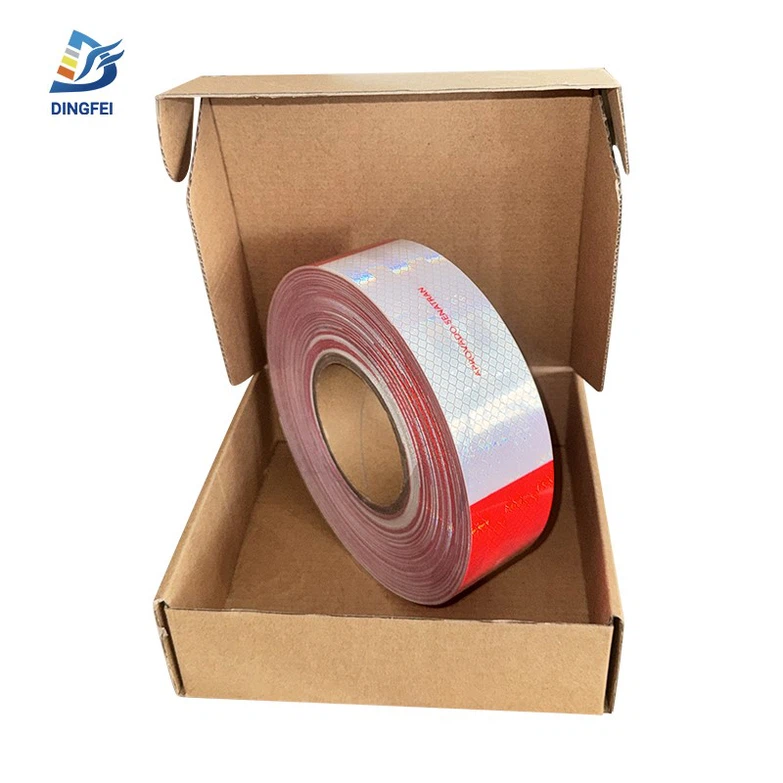 Red and White Reflective Tape Aprovado Senatran Adhesive Tape for Truck 1 Red and White Reflective Tape Aprovado Senatran Adhesive Tape for Truck 1